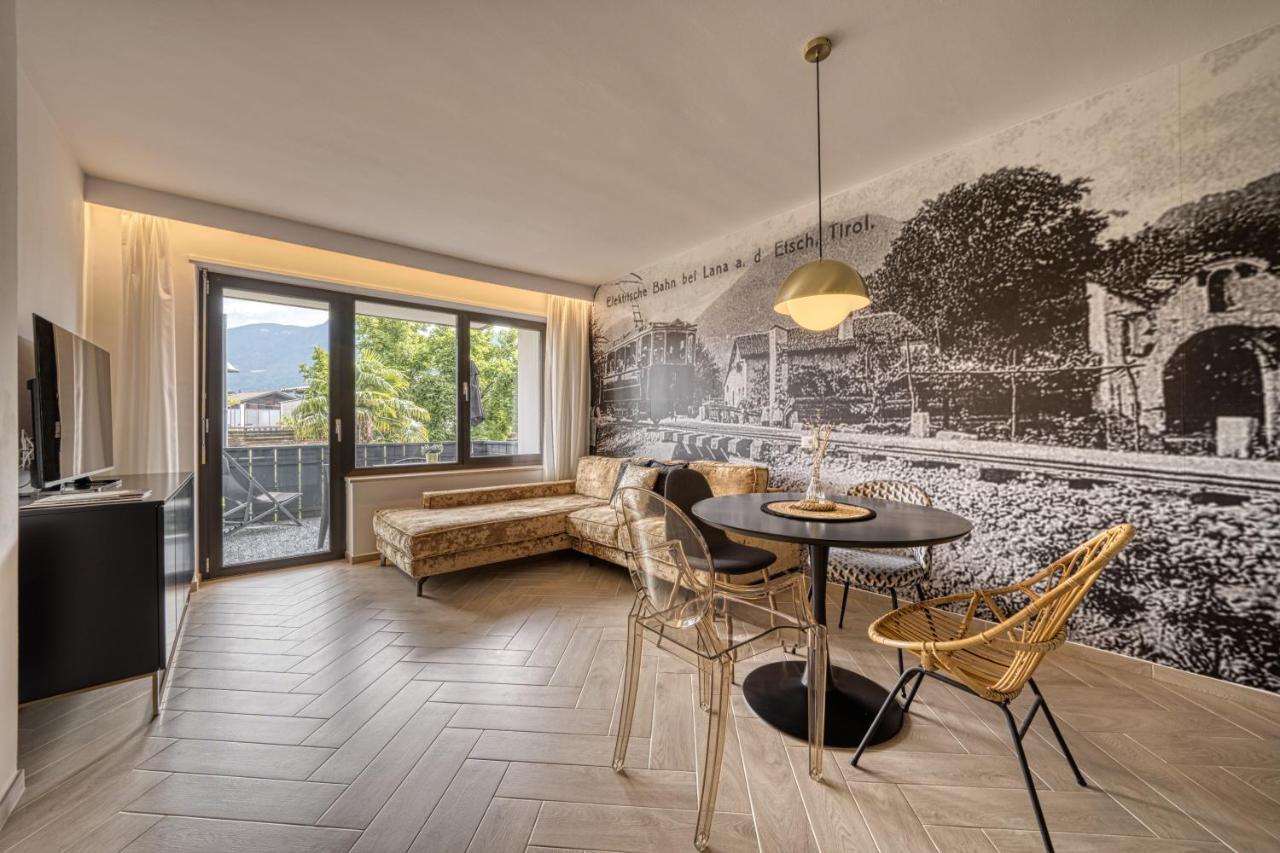 Goldfinger + Suites Лана Экстерьер фото
